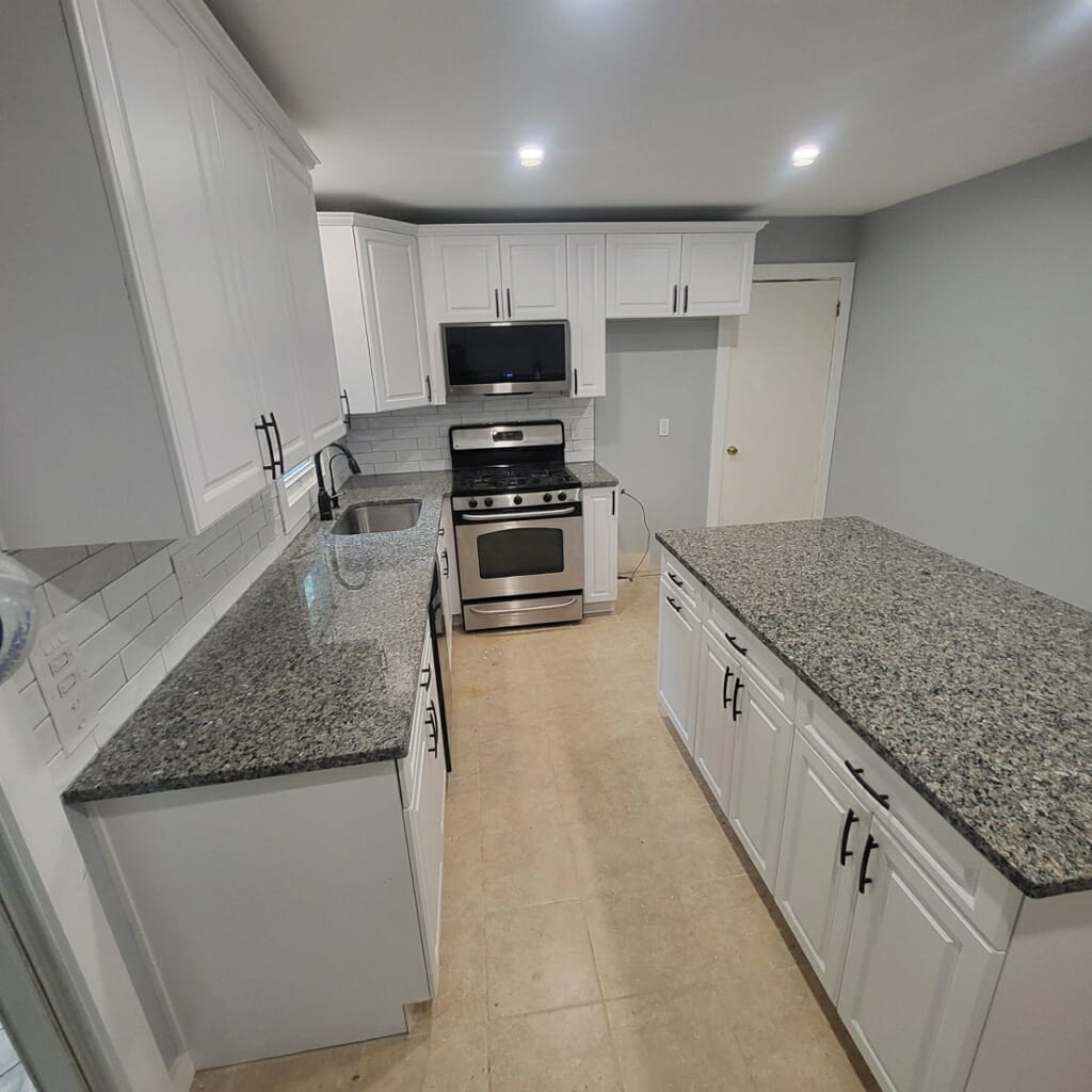 new counter tops installed by LR Contracting