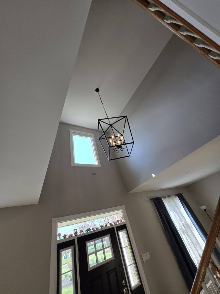 Foyer with vaulted ceiling - LR Contracting, Honey Brook PA