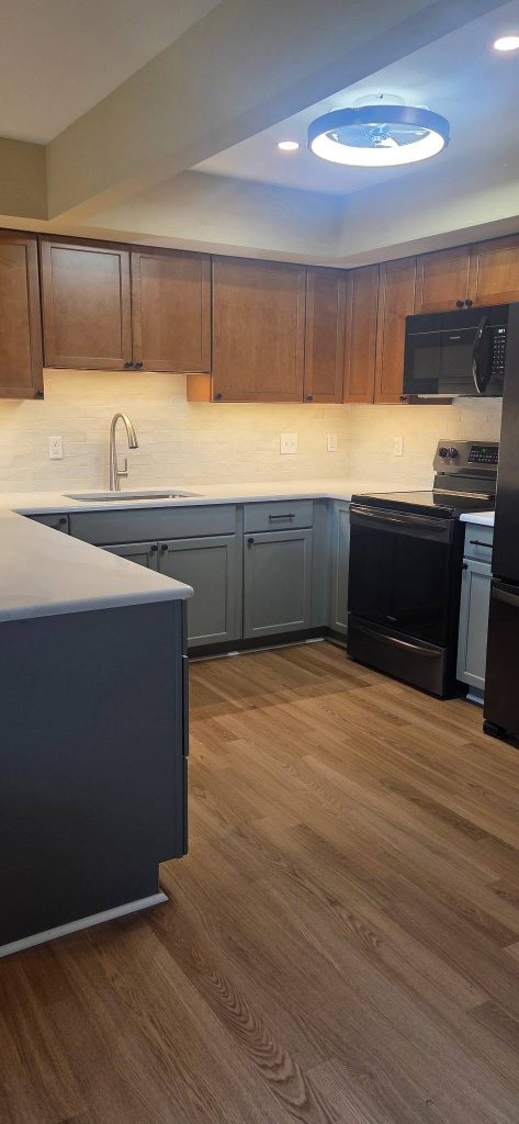 Countertop overhang for bar seating and new flooring - LR Contracting, Downingtown PA