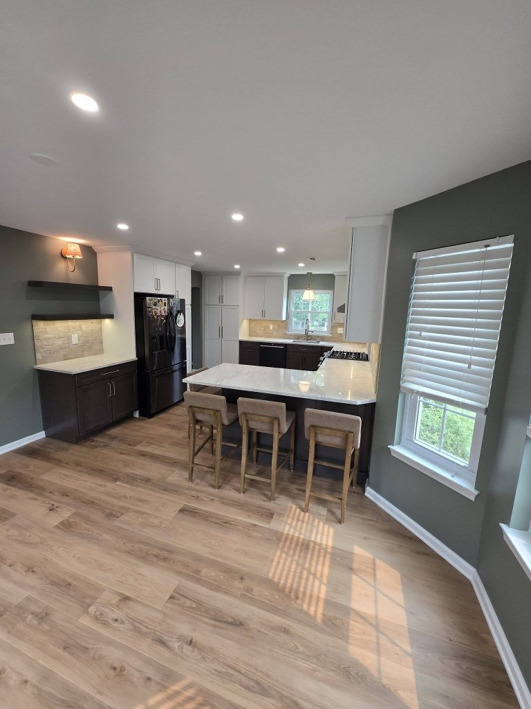 White uppers, dark lower cabinets and island seating - LR Contracting, Sadsburyville PA